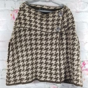 Zara Brown & Tan Sleeveless Houndstooth Poncho